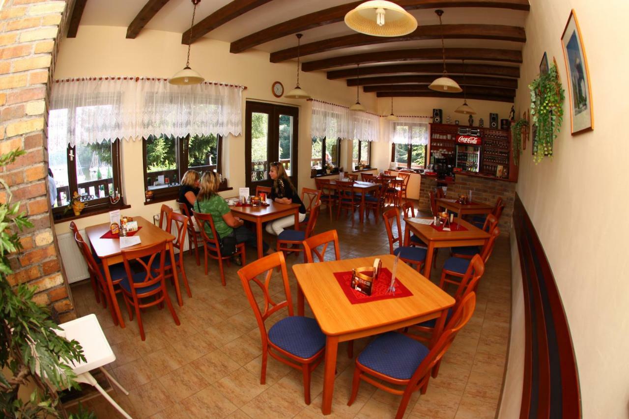 Отель Yacht Club Barrandov Kozli u Orlika Экстерьер фото